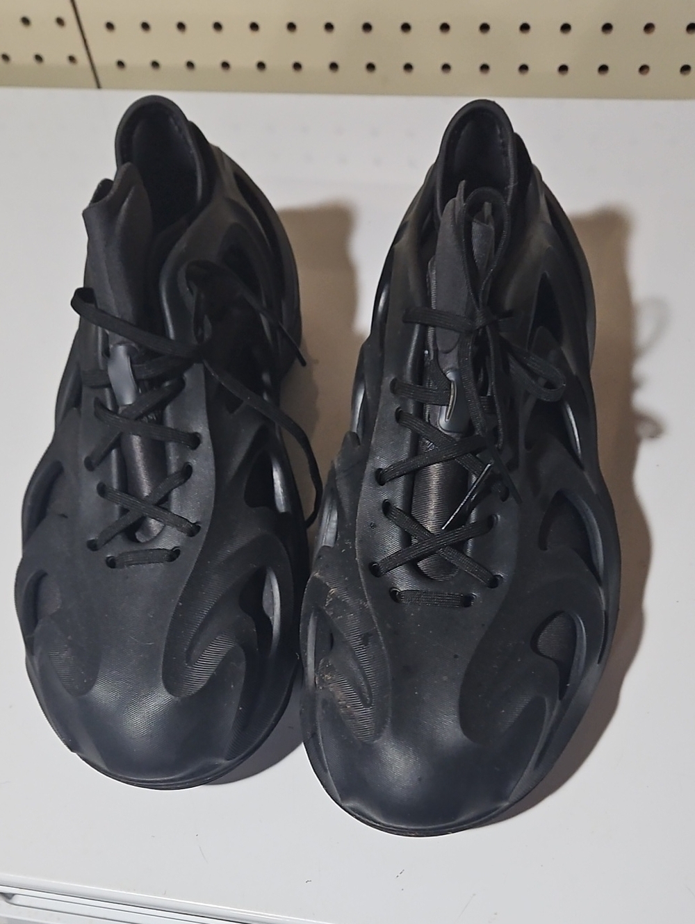 Men's Black Athletic Sneakers Adidas Size 11